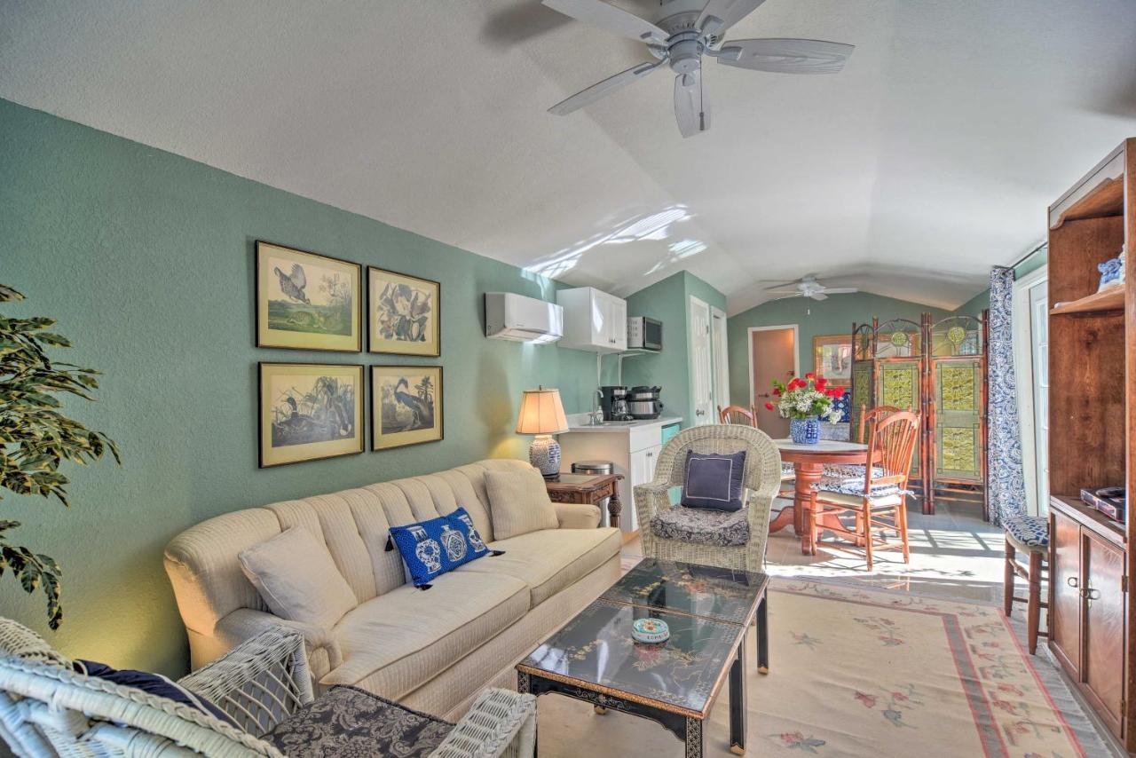 Vibrant Sarasota Studio Less Than 1 Mile From The Beach! Exterior photo